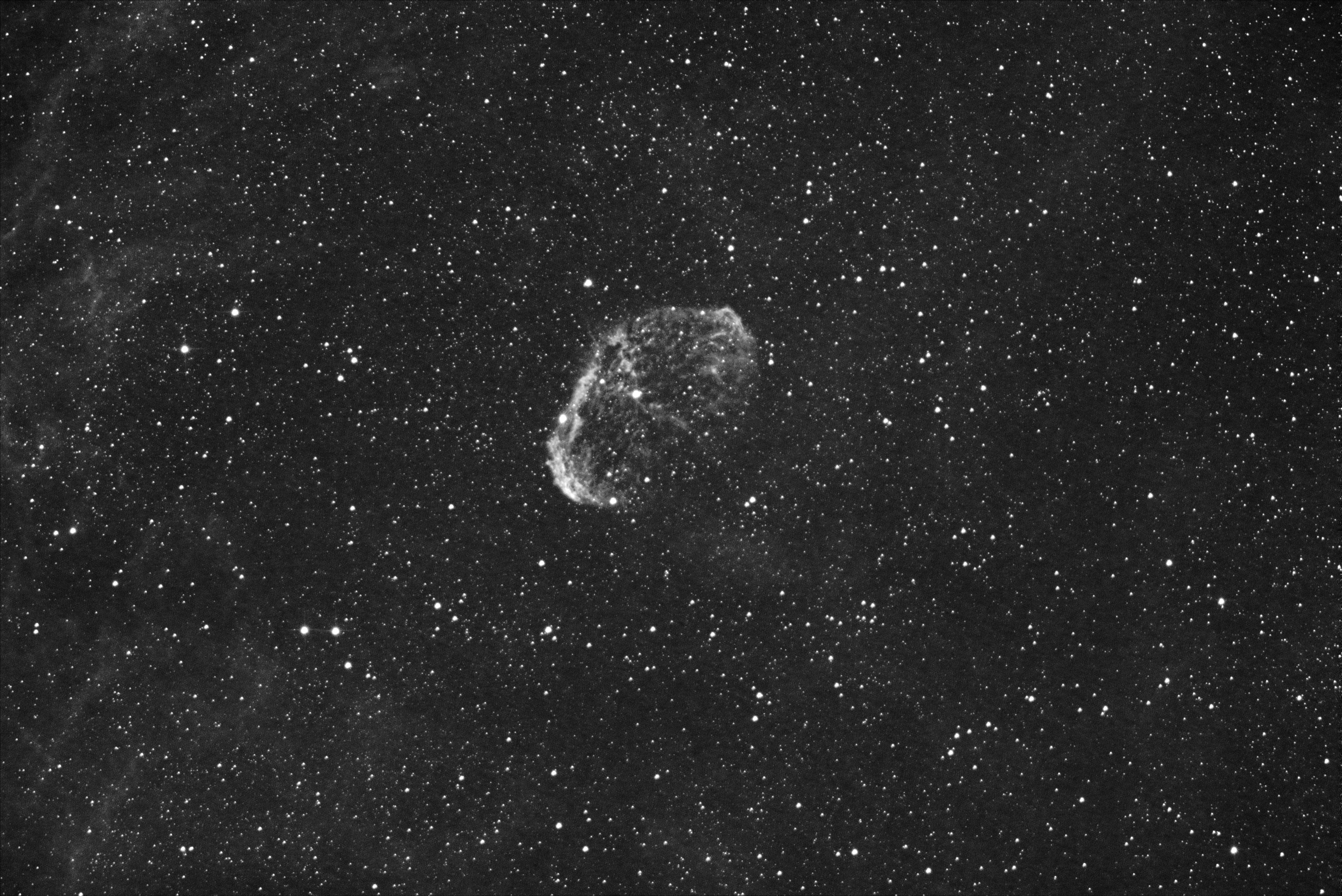 NGC6888-Nebuleuse du croissant-30min-DPP-DSS-PS2+FFC-Ha-13x10mn